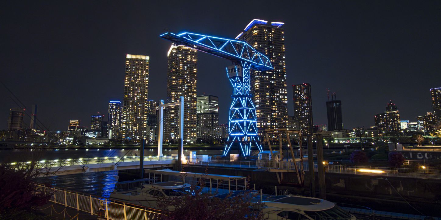 大型センサーで夜も鮮明に。