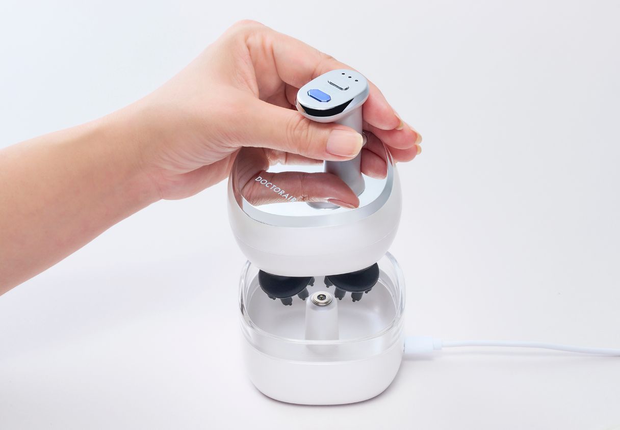 置くだけ 簡単充電