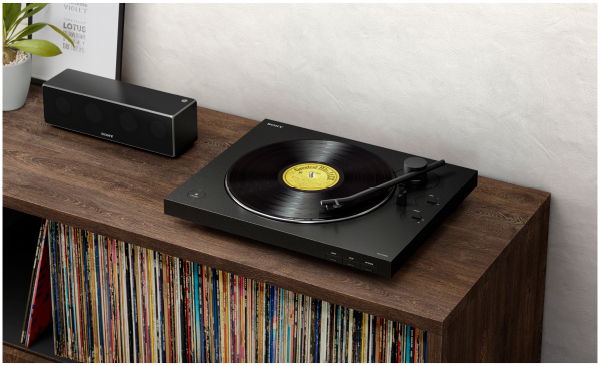 家の中のさまざまな場所でレコードの音を楽しめる