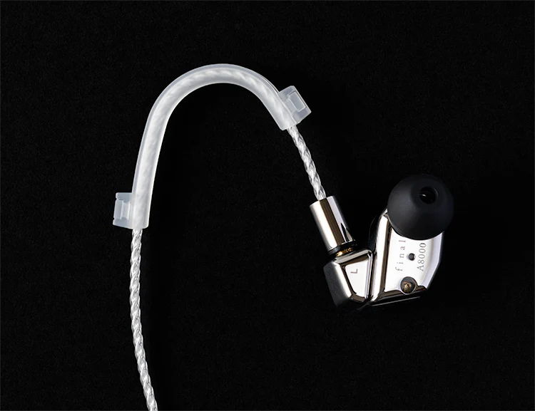 イヤーフック装着時