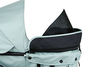 ファスナー式で開閉ラクラク