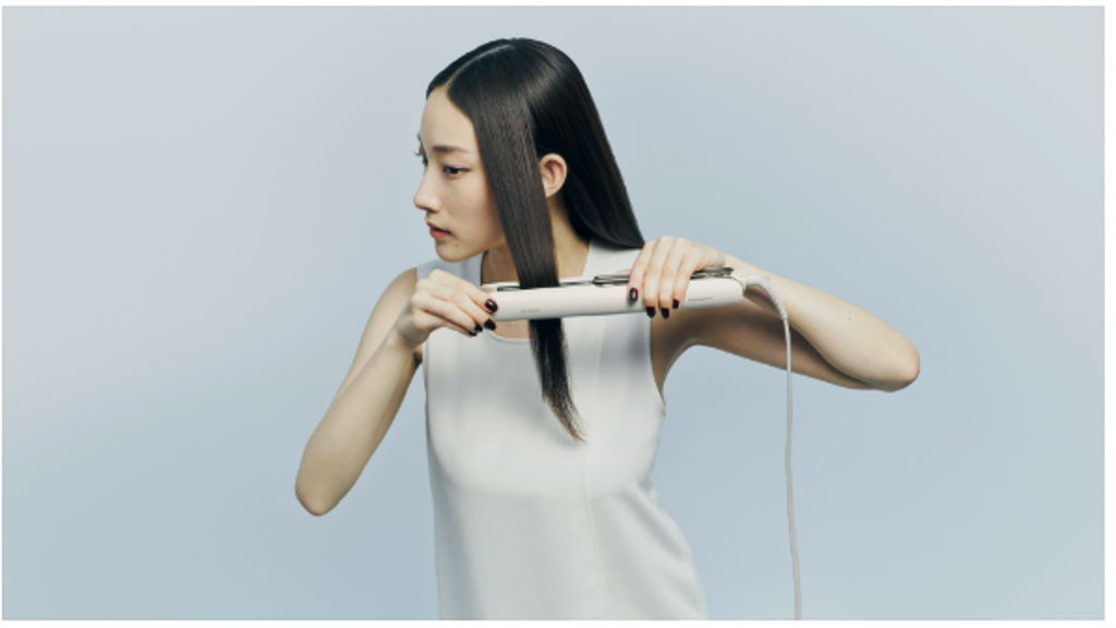 思わず見惚れる美しい髪色へ