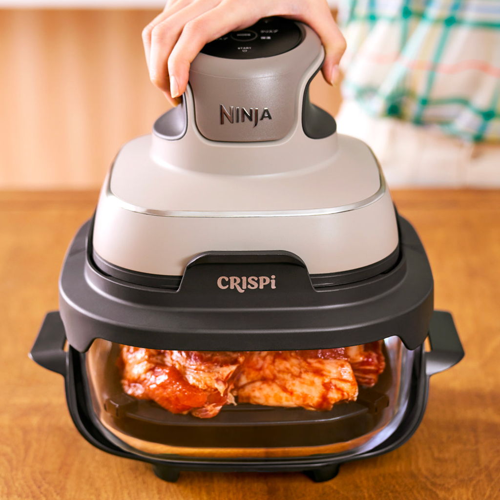 食材を入れて耐熱ガラスコンテナにパワーポッドを乗せるだけ