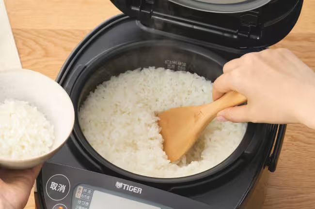 炊き立てご飯