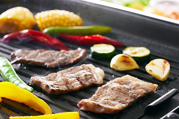  穴あき・波形プレート