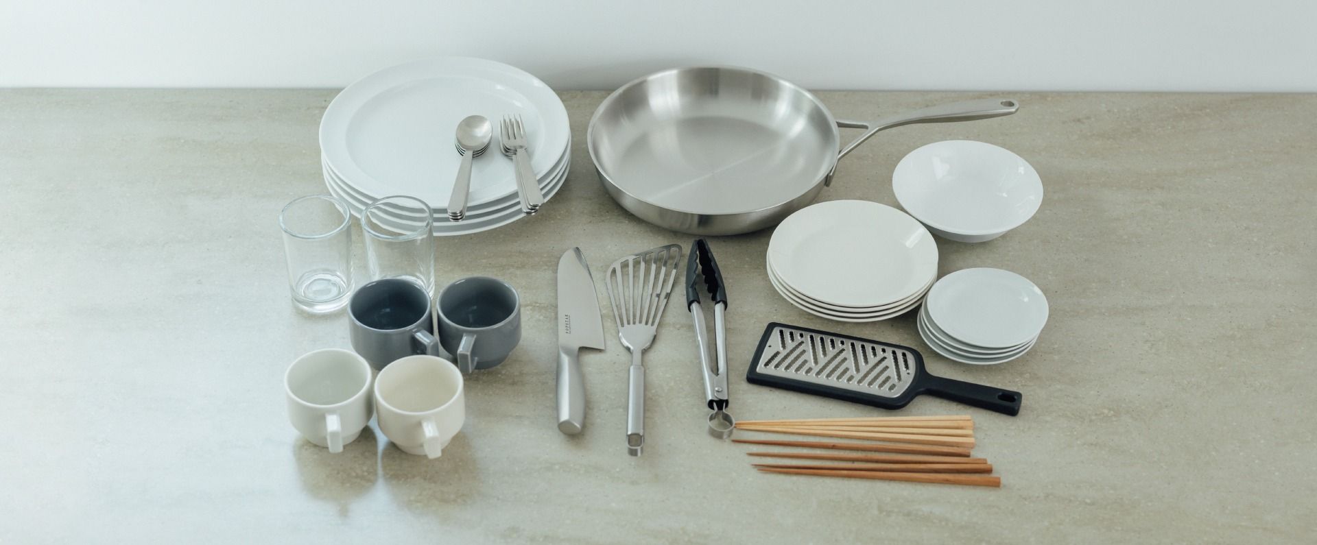 大きなフライパンも大皿も小物もまとめて一度で