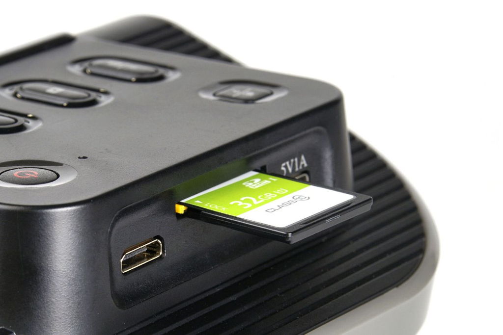 パソコンを使わずにSDHCカードにダイレクト保存