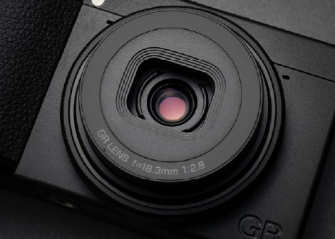 内蔵赤色フィルター