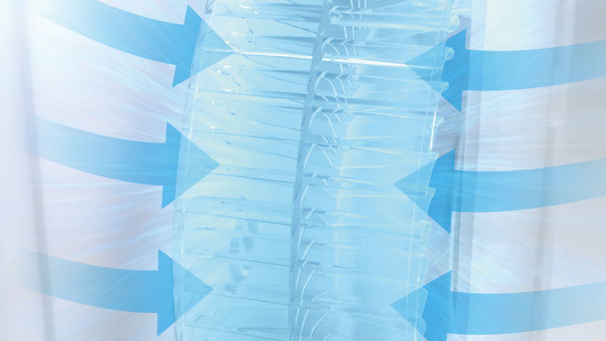 ファンの左右2方向から空気を引き込む
