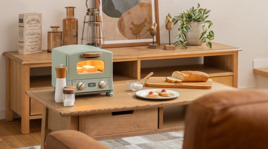 トーストのおいしさはそのままに   コンパクトサイズになった1枚焼きトースター