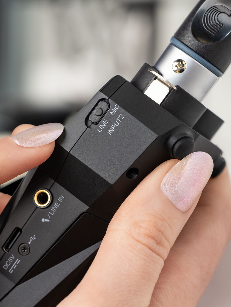 MIC / LINEスイッチ