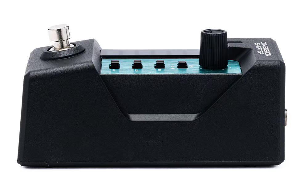 HOLD以外の操作子は窪み部分に集約