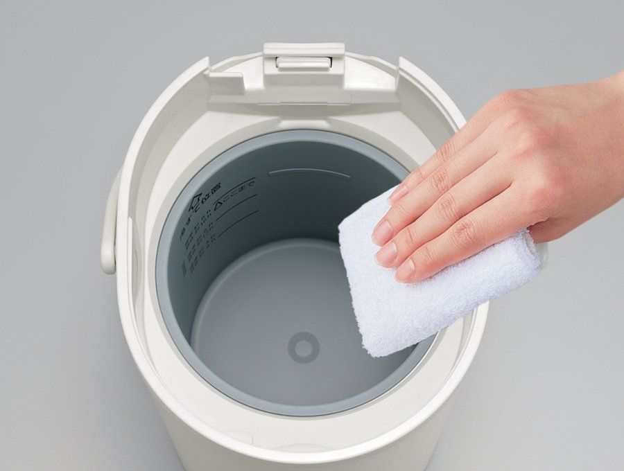 お手入れ簡単！「フィルター不要」＆「広口容器」