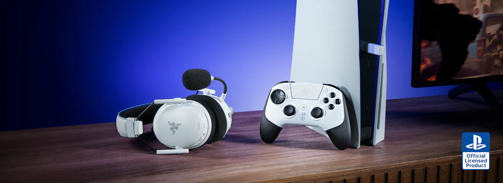 Razer レイザー Raiju V3 Pro PS5&PC用ワイヤレスコントローラー PS5利用イメージ ホワイト