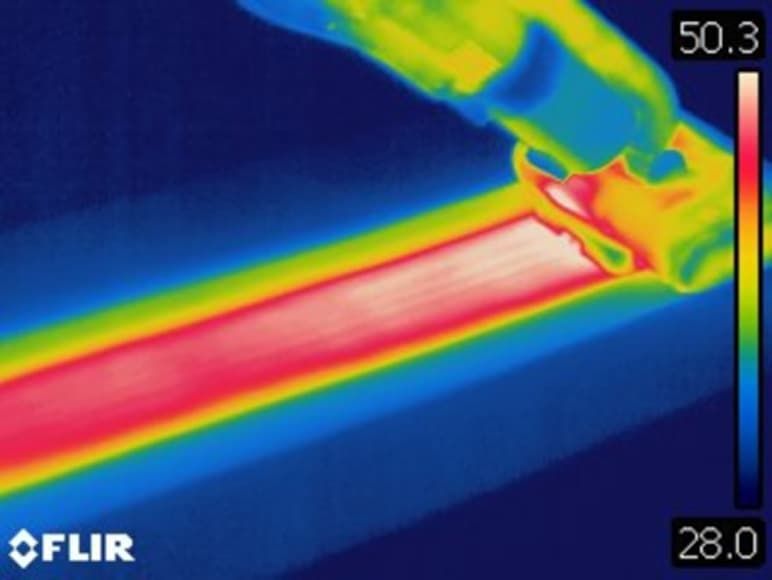 ダニを死滅させるためには、60°C以上の温風が必要