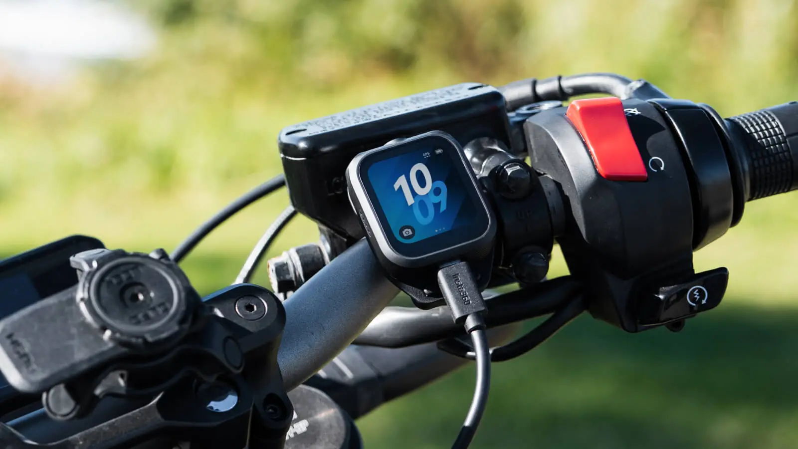 長時間駆動バッテリー