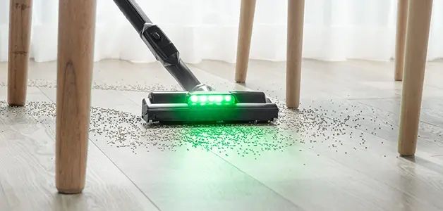 片手でラクラク使える軽さで、驚きの吸引力